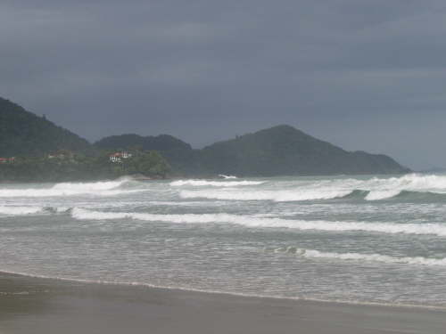 Praia Grande na chuva